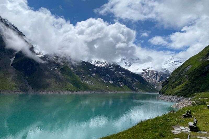 Lake and mountains in Austria