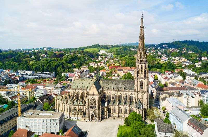 Mariendom in Linz, Austria 