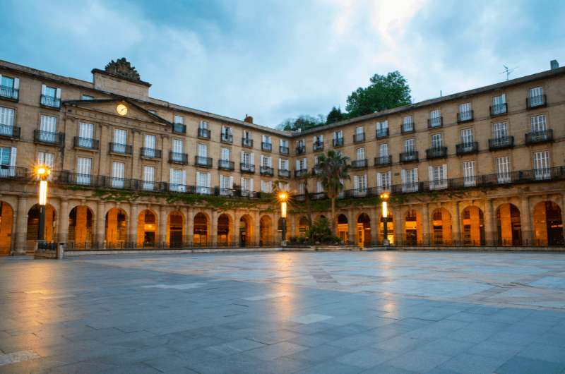 Plaza Nueva Bilbao