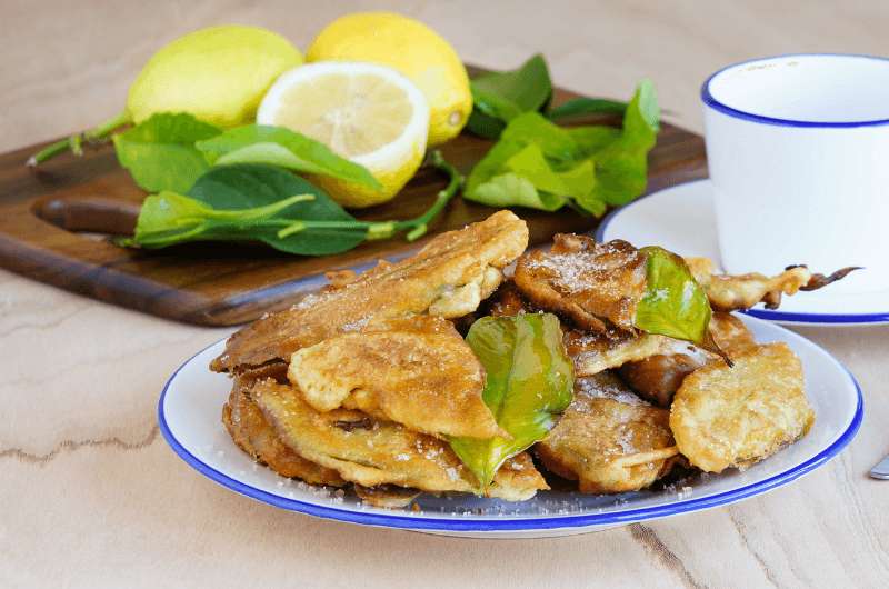Traditional food of Murcia: Paparajotes