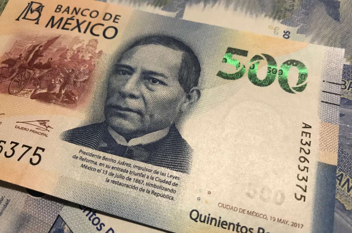 photo of a Mexican 500 peso banknote featuring Benito Juárez