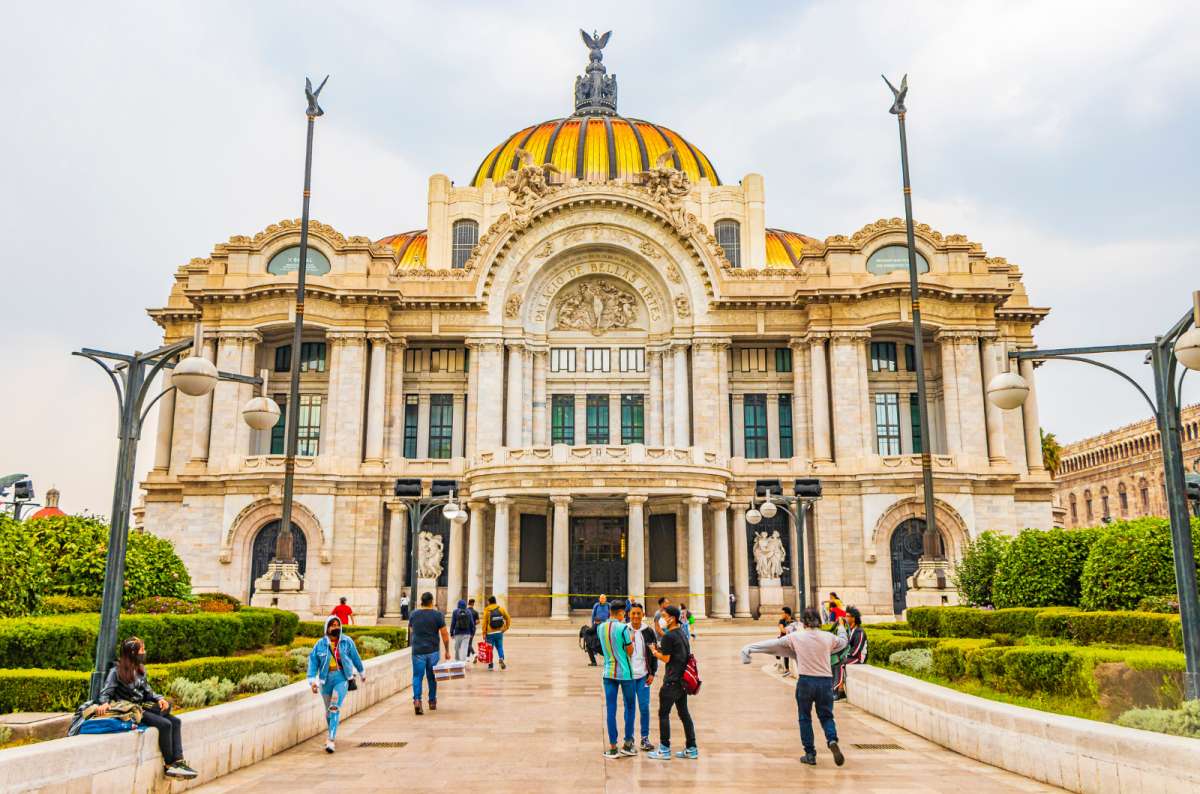 a photo of Palacio de Bellas Artes, one of the many things to see in Mexico, Mexio City, Mexico