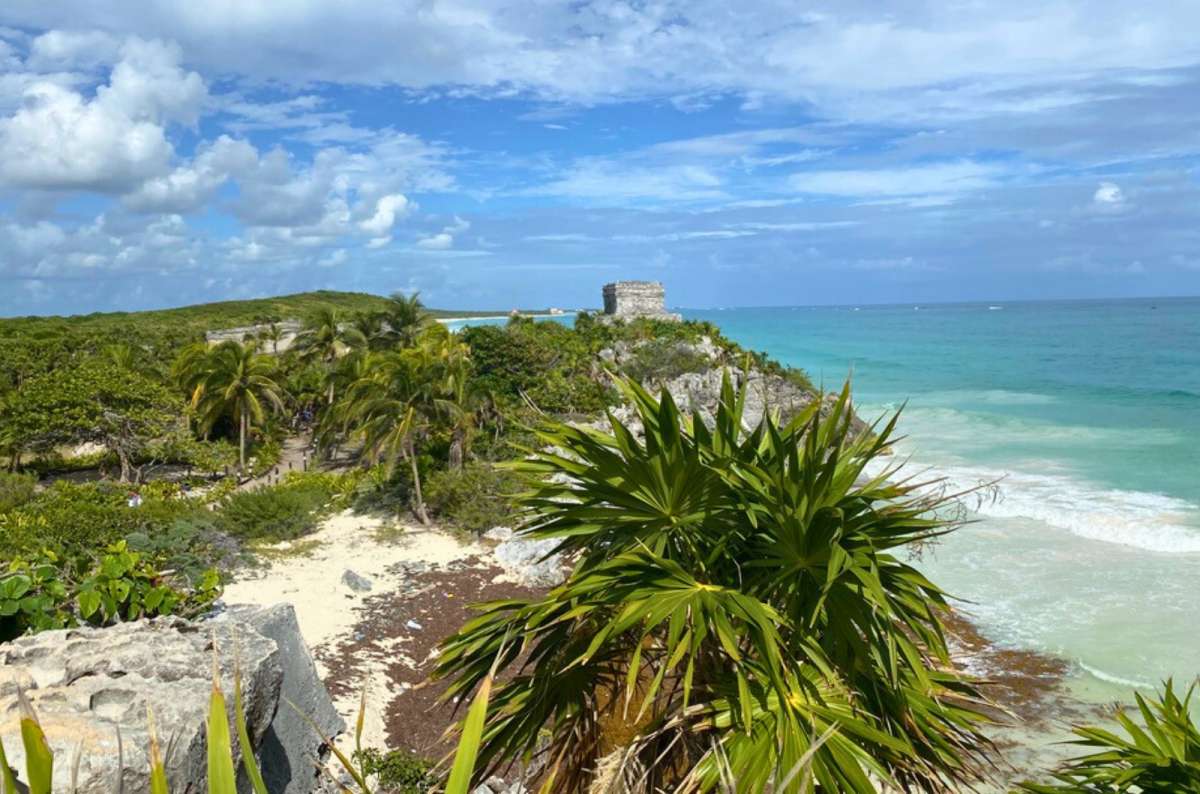 Maya ruins of Tulum overlooking the Caribbean Sea in Quintana Roo, one of the best things to do in Mexico, Mexico, photo by Next Level of Travel