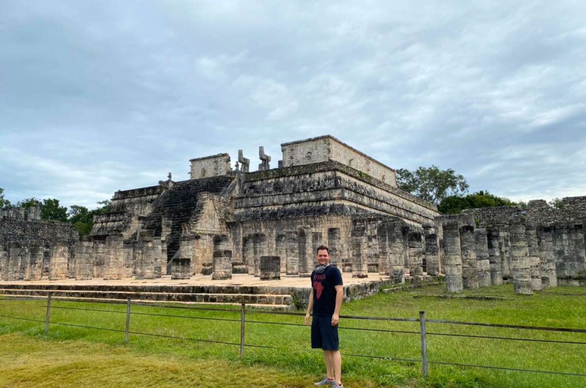 Temple of the Warriors at Chichén Itzá in Yucatán, Mexico, photo by Next Level of Travel