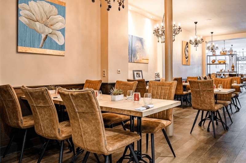 Interior of De Gastro, restaurant in Bruges