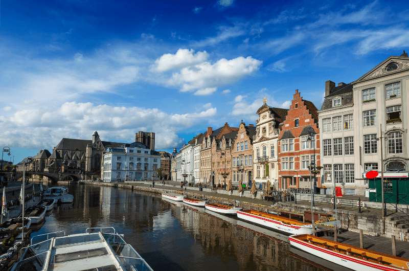A boat on the river in Ghent, activities in Ghent 