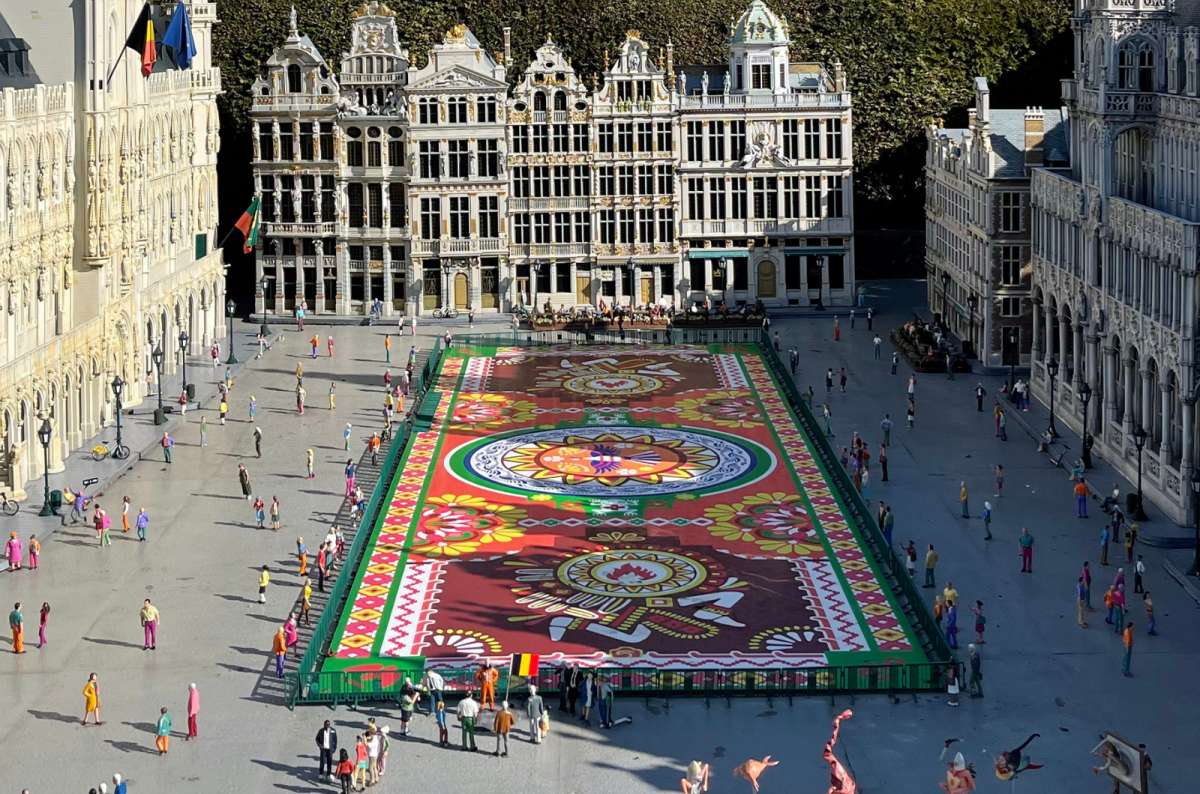 A photo of the Brussels flower carpet near the Grand-Palace in Brussels, Belgium, photo by Next Level of Travel