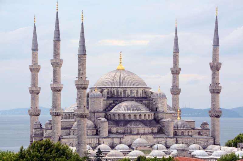 The Blue Mosque in Istanbul, best thing to do in Istanbul 