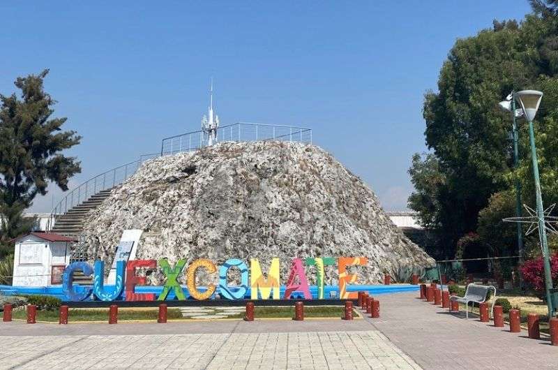 Geyser Cuexcomate in Puebla city, Mexico