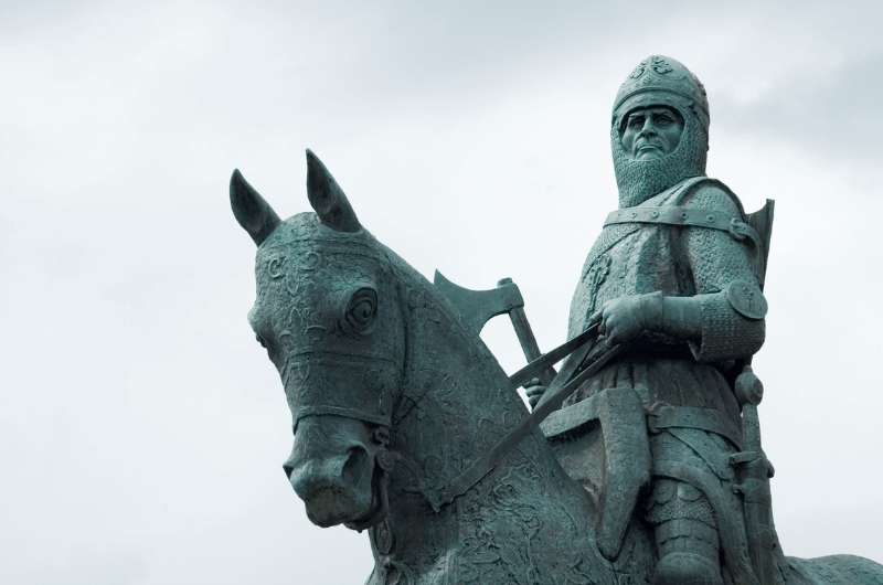 Statue of Robert the Bruce in Bannockburn, Scotland 