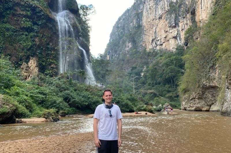 El Aguacero Waterfall in Chiapas, Mexico