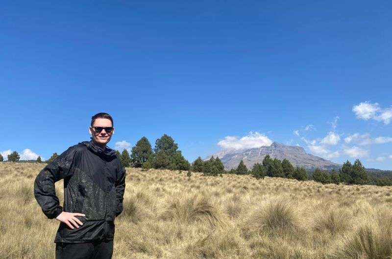 A tourist in Izta Popo National Park, Peru