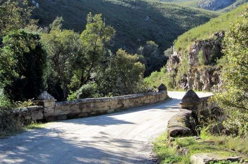 Driving through the 7 Passes Road on Garden Route, South Africa