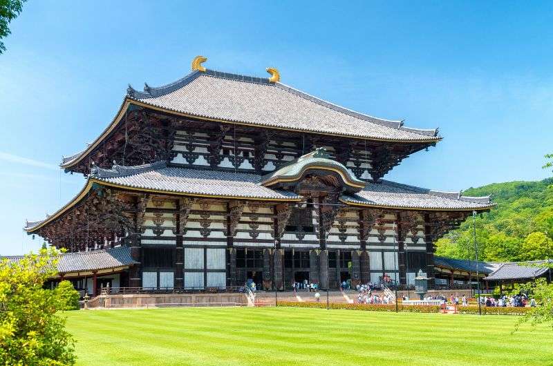 Daibutsuden temple at Tōdaiji in Nara, Japan 