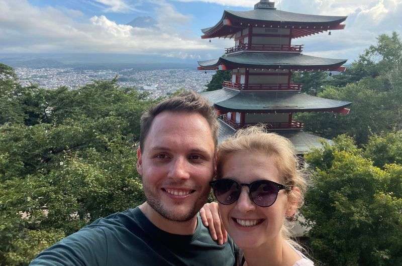 Tourists at Hakone in Tokyo