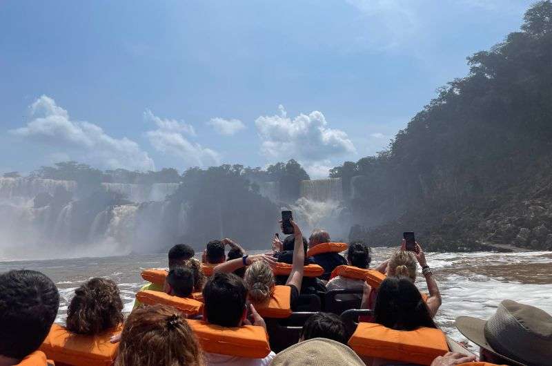 Boat trip of the Iguazu Falls in Argentina
