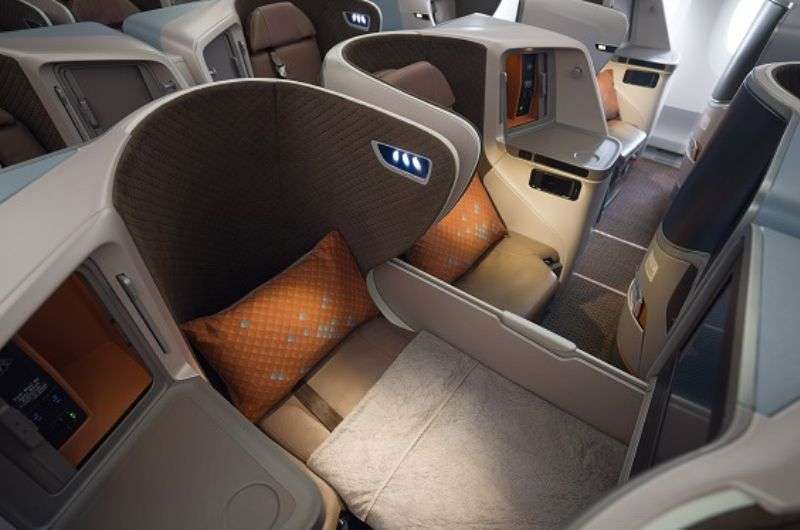 Business class seating on Singapore Airlines