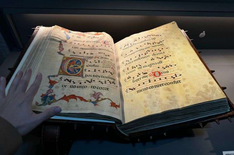 history book in the Museo dell’Opera, Pisa, Italy, photo by Next level of travel