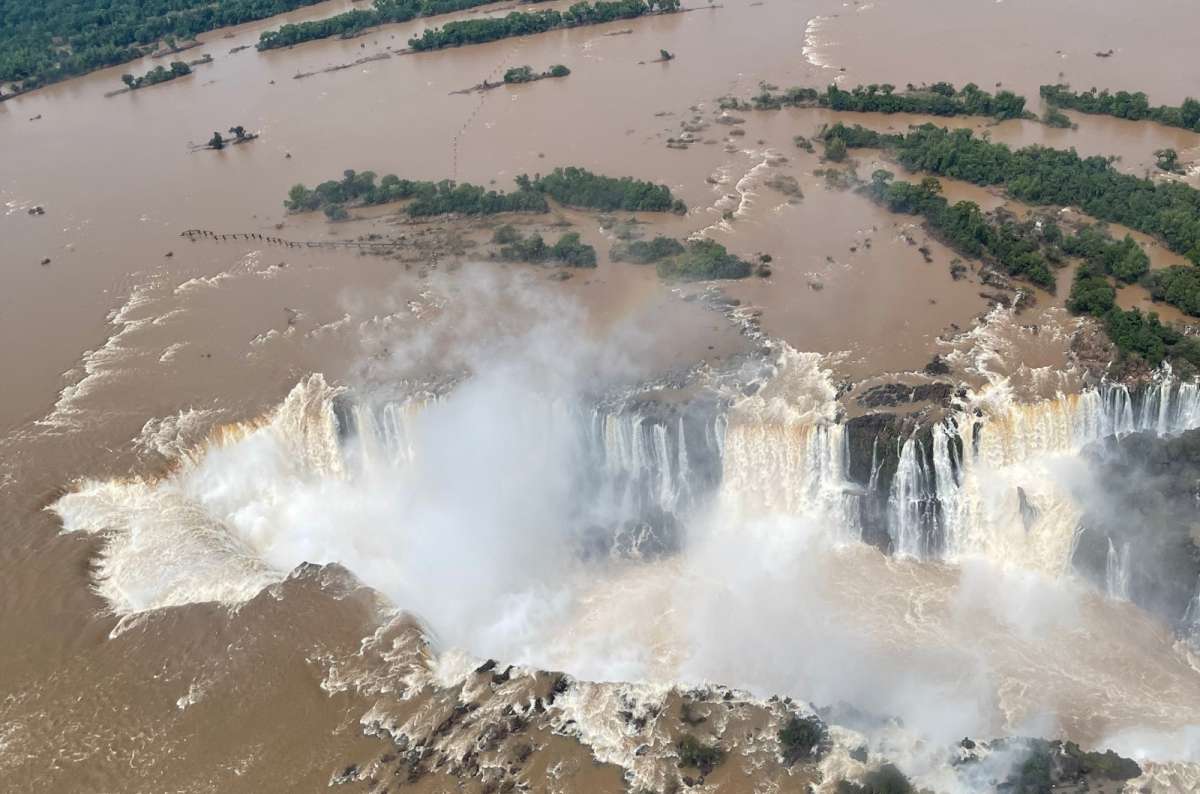 Iguazú Falls, Argentina, photo by Next Level of Travel