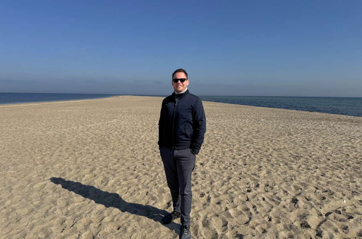 Sandy peninsula beach with Baltic Sea views in Poland, photo by Next Level of Travel