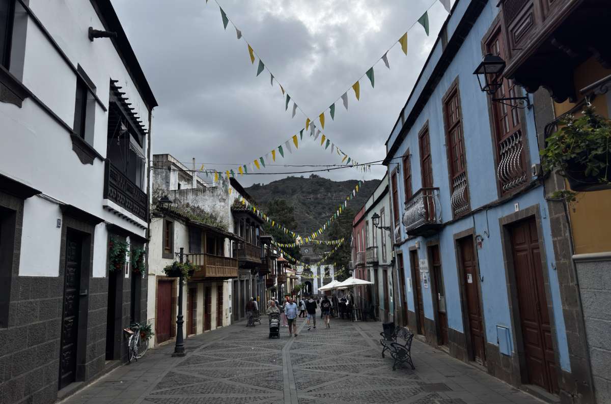 a photo of the street in the town called Teror, Gran Canaria, Canary Islands, photo by Next Level of Travel