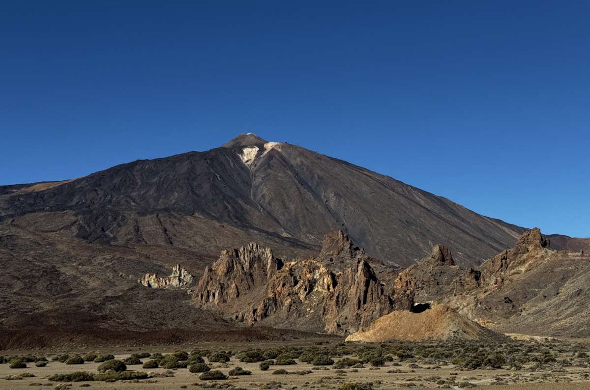 a photo of Llano de Ucanca viewpoint in Teide National Park, Tenerife, Canary Islands, photo by Next Level of Travel