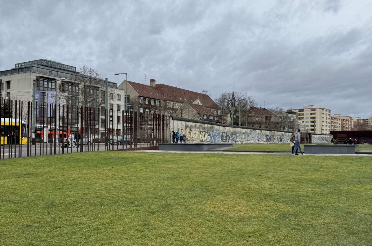 a photo of the Berlin Wall Memorial from afar, Berlin, Germany, photo by Next Level of Travel
