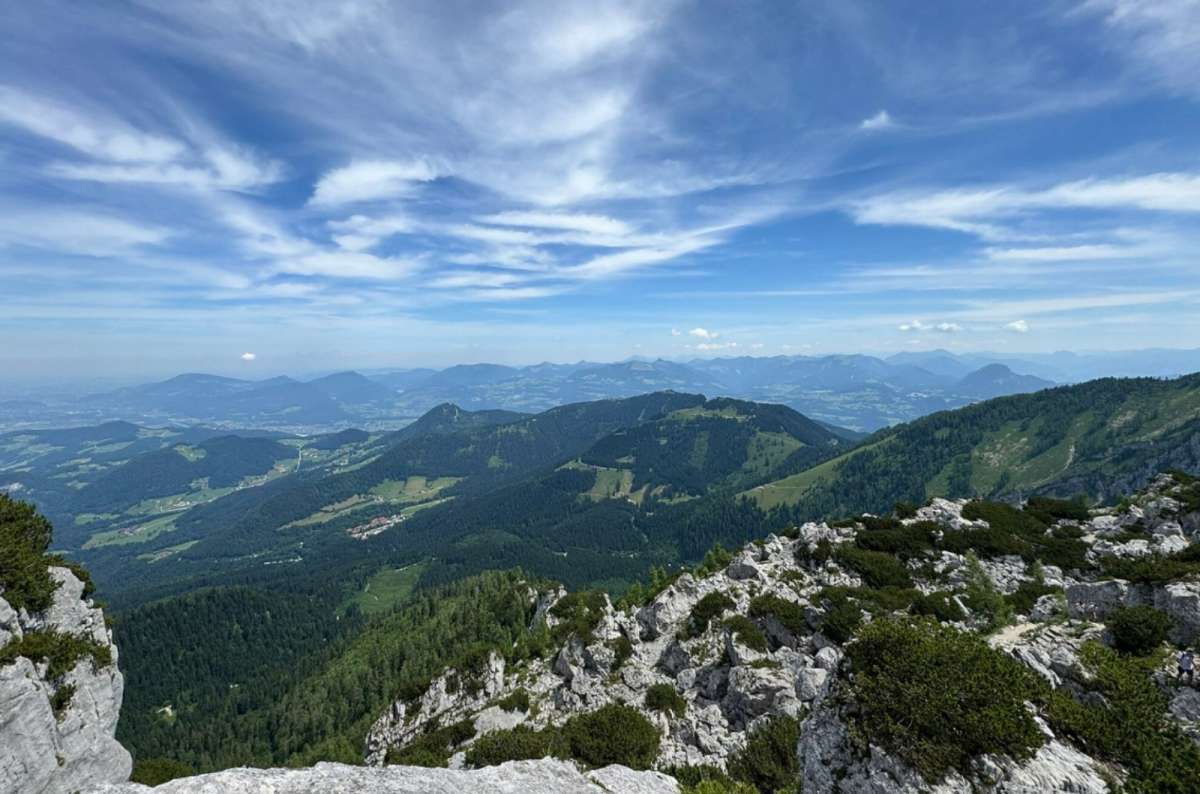 Mountain panorama near the Eagle’s Nest in Berchtesgaden, Germany, with Alpine peaks and rocky landscape, photo by Next Level of Travel