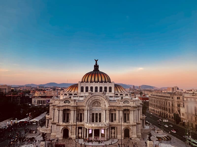 Palacio de Bellas Artes in Mexico City 
