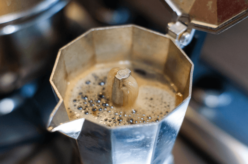 Moka pot, coffee brewing