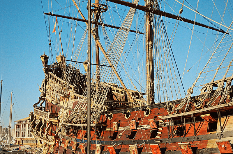 Neptune Galleon, Genoa 