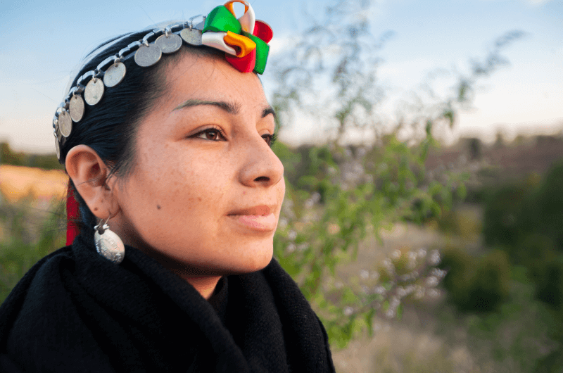 Mapuche woman, Chile indigenous tribes