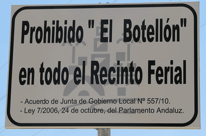 A sign prohibiting botellon in Granada Spain