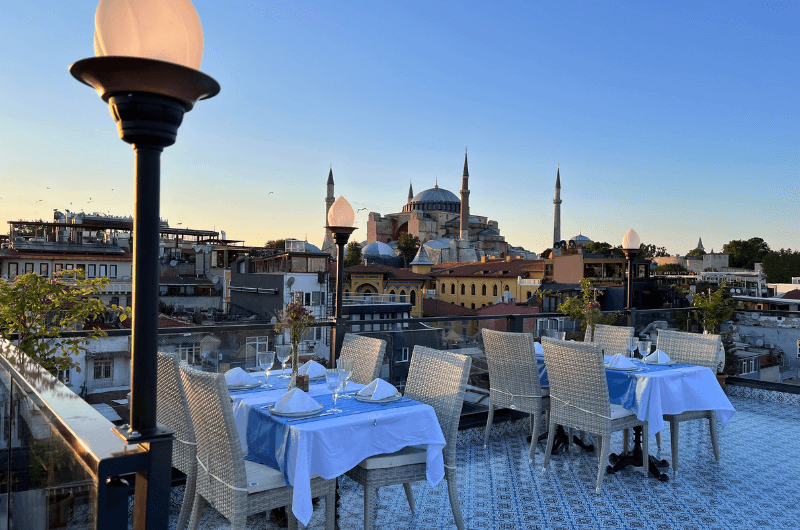 Queb Restaurant with Hagia Sophia view in Istanbul 